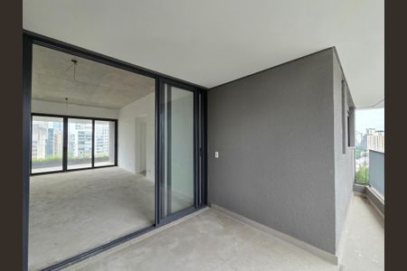 Apartamento à venda com 143m², 3 quartos e 2 vagas Apartamento à venda com 143m², 3 quartos e 2 vagasVaranda 2