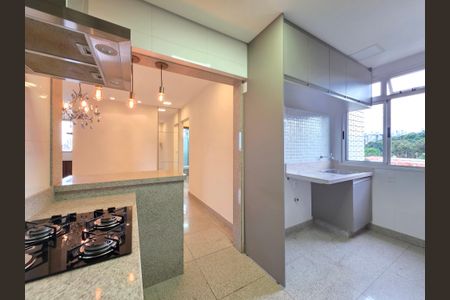 Apartamento à venda com 80m², 3 quartos e 2 vagasCozinha e área de serviço 