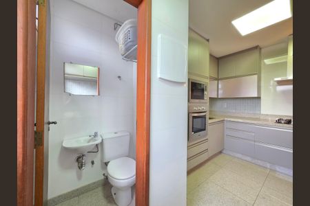 Apartamento à venda com 80m², 3 quartos e 2 vagasBanheiro de serviço