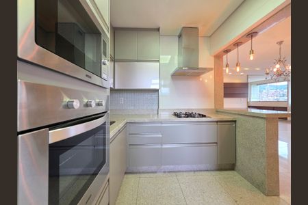 Apartamento à venda com 80m², 3 quartos e 2 vagasCozinha 