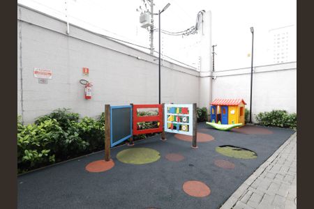 Apartamento à venda com 42m², 2 quartos e sem vagaÁrea comum - Playground