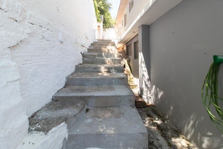 Casa para alugar com 220m², 5 quartos e 4 vagas Casa para alugar com 220m², 5 quartos e 4 vagasQuintal