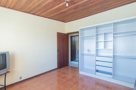 Casa para alugar com 220m², 5 quartos e 4 vagas Casa para alugar com 220m², 5 quartos e 4 vagasQuarto 3