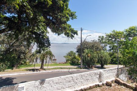 Casa para alugar com 220m², 5 quartos e 4 vagas Casa para alugar com 220m², 5 quartos e 4 vagasQuintal