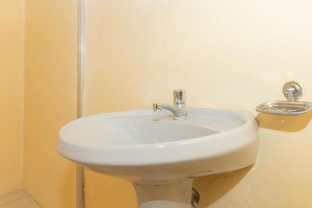 Casa para alugar com 220m², 5 quartos e 4 vagas Casa para alugar com 220m², 5 quartos e 4 vagasBanheiro Social