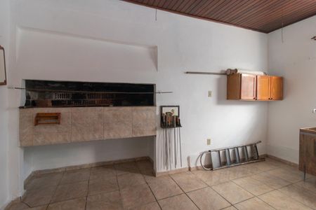 Casa para alugar com 220m², 5 quartos e 4 vagas Casa para alugar com 220m², 5 quartos e 4 vagasSalão de festas