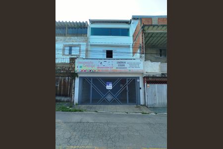 Casa à venda com 343m², 3 quartos e 2 vagasFachada