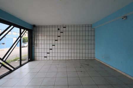 Casa à venda com 343m², 3 quartos e 2 vagasGaragem