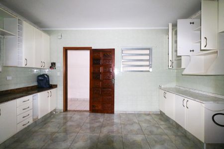 Casa à venda com 343m², 3 quartos e 2 vagasCozinha
