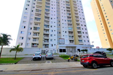 Apartamento para alugar com 73m², 3 quartos e 2 vagasFachada