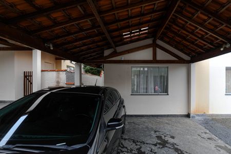 Casa de condomínio para alugar com 75m², 2 quartos e 2 vagasGaragem