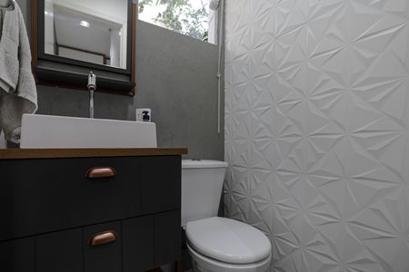 Casa de condomínio para alugar com 75m², 2 quartos e 2 vagasBanheiro