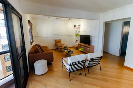 Apartamento para alugar com 146m², 3 quartos e 3 vagas Apartamento para alugar com 146m², 3 quartos e 3 vagasSala