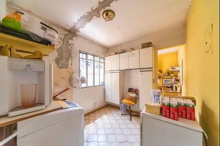 Casa à venda com 171m², 3 quartos e 2 vagasÁrea de Serviço