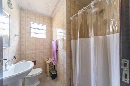 Casa à venda com 171m², 3 quartos e 2 vagasBanheiro Social