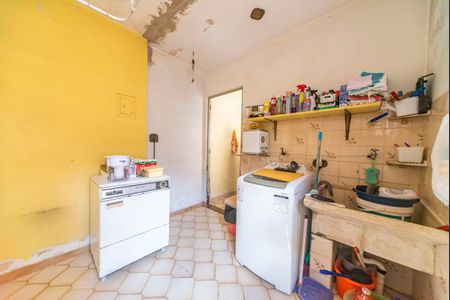 Casa à venda com 171m², 3 quartos e 2 vagasÁrea de Serviço