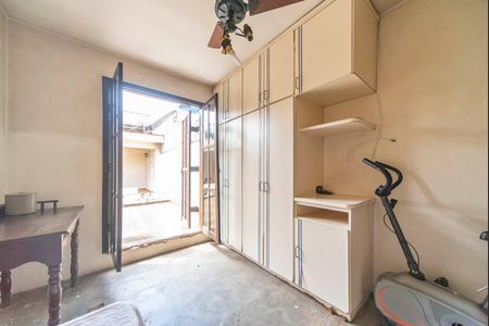 Casa à venda com 171m², 3 quartos e 2 vagasQuarto 2