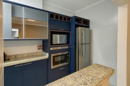 Apartamento para alugar com 99m², 2 quartos e 2 vagasCozinha 