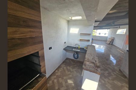 Sala de casa para alugar com 2 quartos, 150m² em Cidade Antônio Estêvão de Carvalho, São Paulo