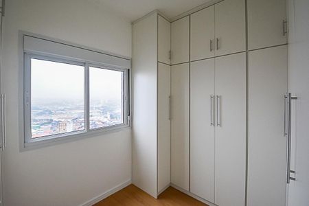 Apartamento à venda com 127m², 3 quartos e 2 vagas Apartamento à venda com 127m², 3 quartos e 2 vagasQuarto 2 - Suíte