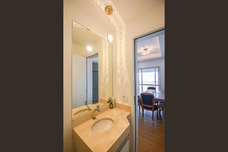 Apartamento à venda com 127m², 3 quartos e 2 vagas Apartamento à venda com 127m², 3 quartos e 2 vagasLavabo