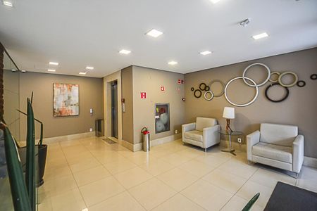 Apartamento à venda com 127m², 3 quartos e 2 vagas Apartamento à venda com 127m², 3 quartos e 2 vagasHall de entrada