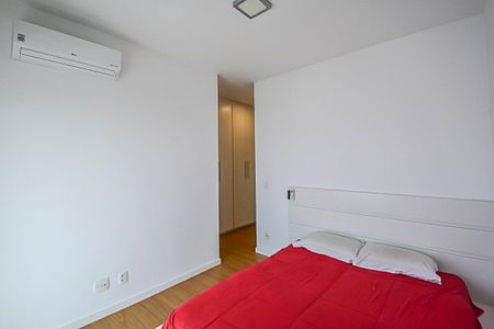 Apartamento à venda com 127m², 3 quartos e 2 vagas Apartamento à venda com 127m², 3 quartos e 2 vagasQuarto Suíte