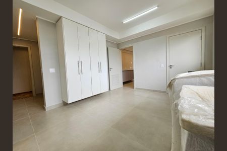 Apartamento para alugar com 238m², 3 quartos e 4 vagasÁrea de Serviço