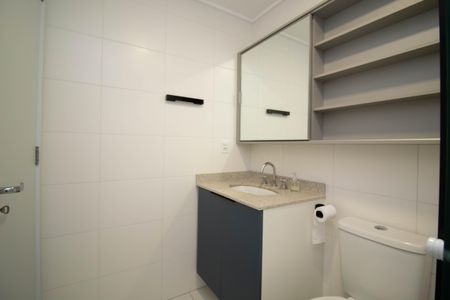 Apartamento para alugar com 68m², 2 quartos e 1 vagaBanheiro da Suíte