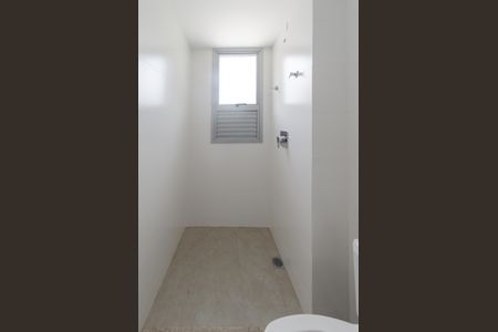 Apartamento à venda com 61m², 2 quartos e 2 vagas Apartamento à venda com 61m², 2 quartos e 2 vagasBanheiro suíte 1