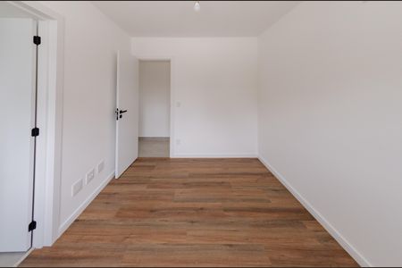 Apartamento à venda com 61m², 2 quartos e 2 vagas Apartamento à venda com 61m², 2 quartos e 2 vagasSuíte 1