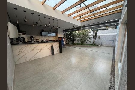 Casa à venda com 322m², 3 quartos e 4 vagasFoto 06