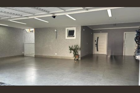 Casa à venda com 322m², 3 quartos e 4 vagasFoto 04