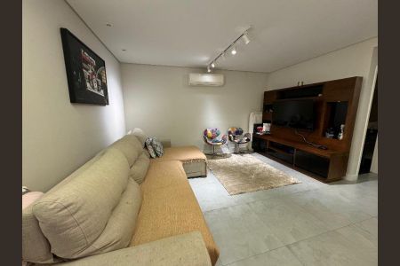Foto 01 de casa à venda com 3 quartos, 322m² em Adalgisa, São Paulo