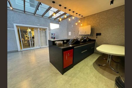 Casa à venda com 322m², 3 quartos e 4 vagasFoto 09