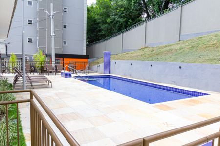 Apartamento para alugar com 42m², 2 quartos e 1 vagaÁrea comum - Piscina