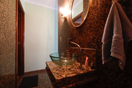 Casa para alugar com 616m², 5 quartos e 10 vagasLavabo