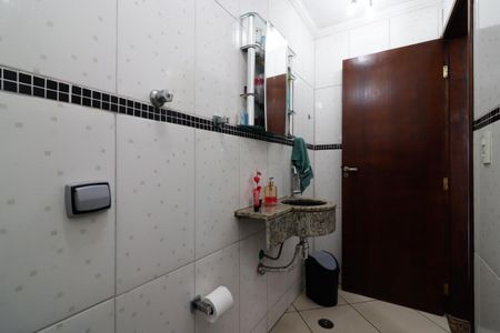 Casa para alugar com 616m², 5 quartos e 10 vagasBanheiro de Serviço