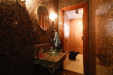 Casa para alugar com 616m², 5 quartos e 10 vagasLavabo