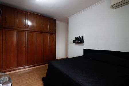 Casa para alugar com 616m², 5 quartos e 10 vagasSuíte