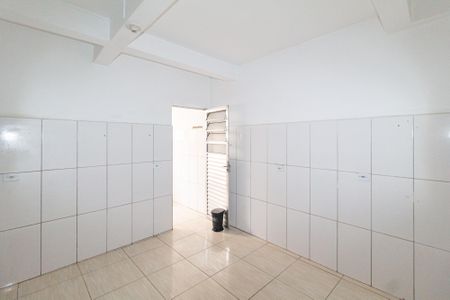 Cozinha de casa para alugar com 1 quarto, 60m² em Jardim Carapicuiba, Carapicuíba