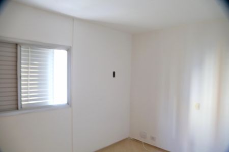 Apartamento à venda com 180m², 4 quartos e 2 vagasQuarto 