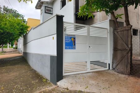 Casa para alugar com 36m², 1 quarto e 1 vaga Casa para alugar com 36m², 1 quarto e 1 vagaFachada