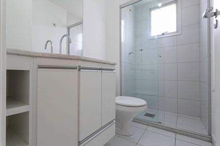 Apartamento para alugar com 68m², 3 quartos e 2 vagasBanheiro social 