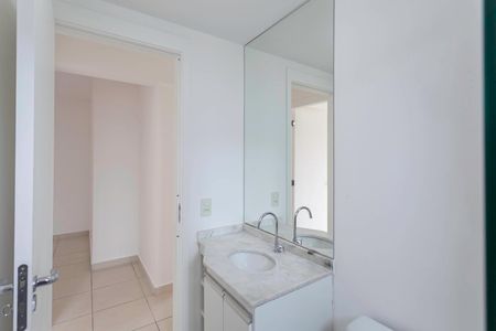 Apartamento para alugar com 68m², 3 quartos e 2 vagasBanheiro social 