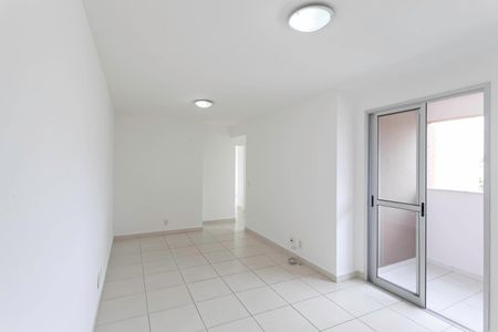 Sala de apartamento para alugar com 3 quartos, 68m² em Serrano, Belo Horizonte