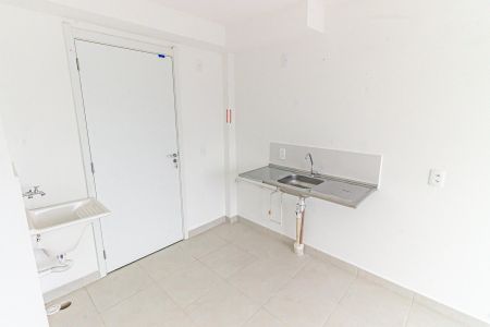 Apartamento para alugar com 27m², 1 quarto e sem vaga Apartamento para alugar com 27m², 1 quarto e sem vagaSala/Cozinha