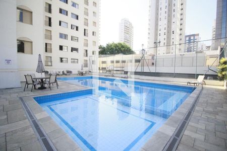 Apartamento à venda com 82m², 2 quartos e 1 vaga Apartamento à venda com 82m², 2 quartos e 1 vagaÁrea comum - Piscina