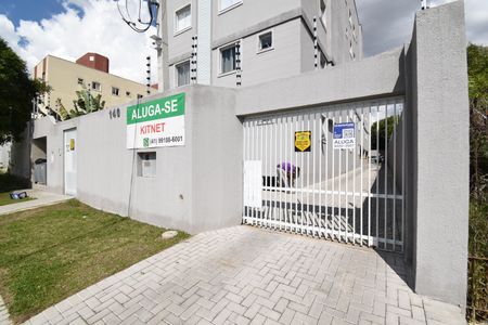 Studio para alugar com 30m², 1 quarto e sem vagaFachada com plaquinha