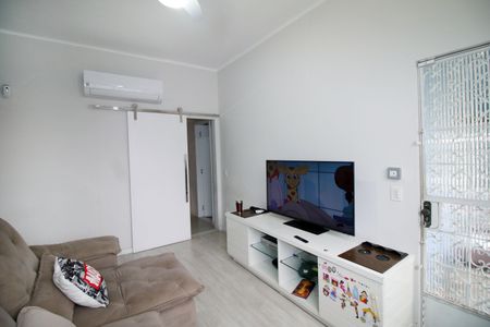 Casa à venda com 350m², 4 quartos e 3 vagasSala